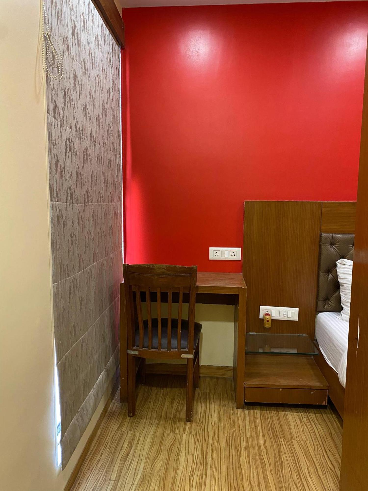 Arton Regency Near Terminal 2 Airport Hotel Bombay