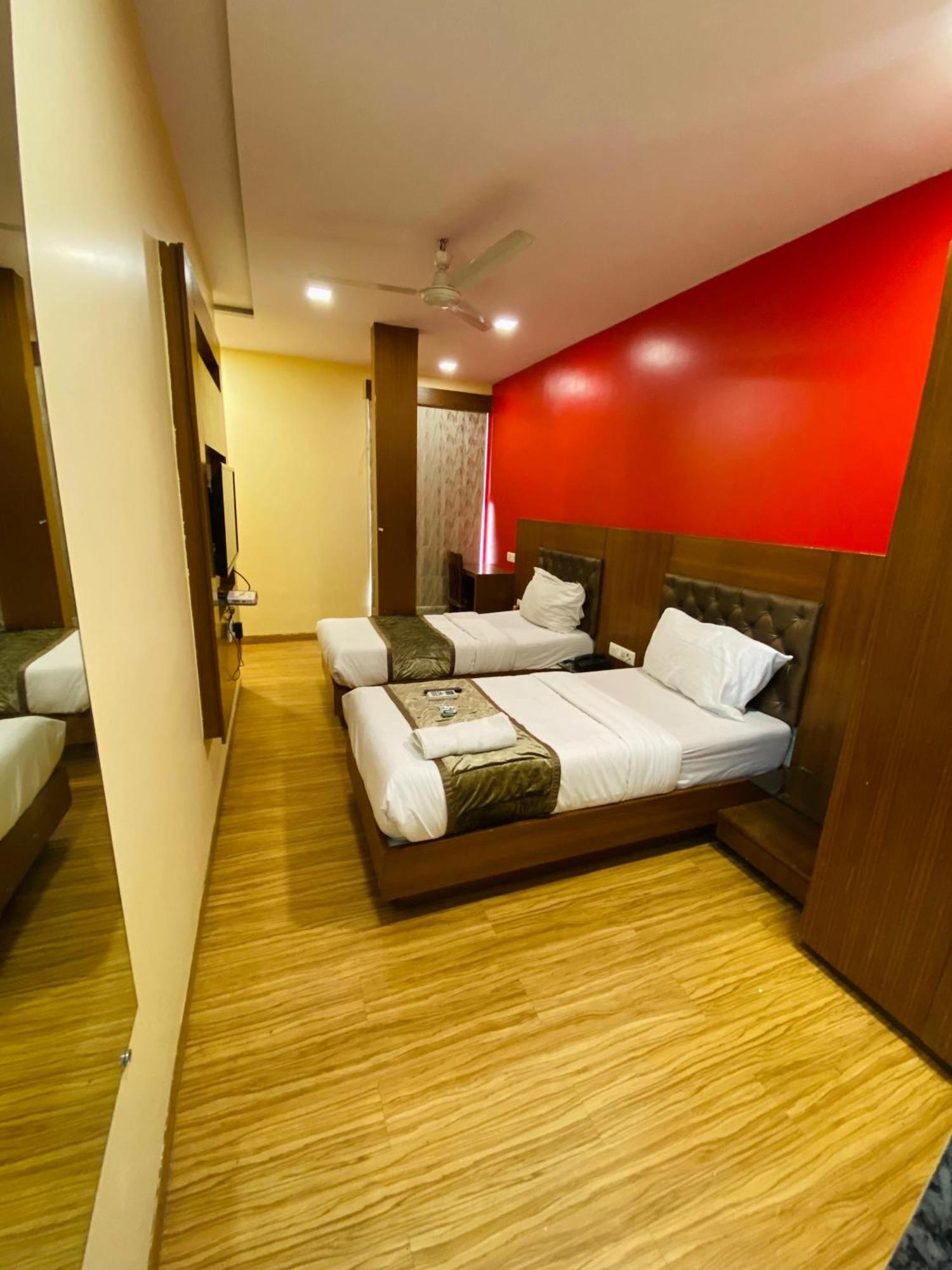 Arton Regency Near Terminal 2 Airport 3* Bombay